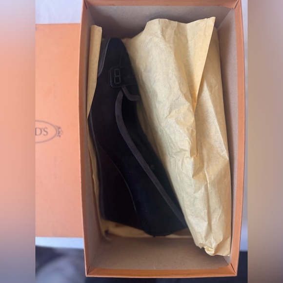 Tod’s Suede Wedge Heels EC - Picture 16 of 16